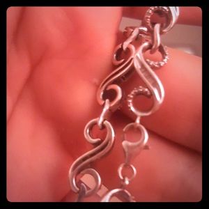 Sterling silver bracelet with diamonds